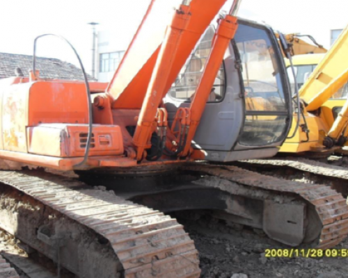 Hitachi Ekskavatör Camları