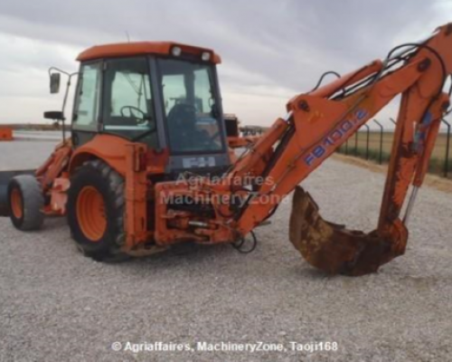 Hitachi Traktör Kepçe